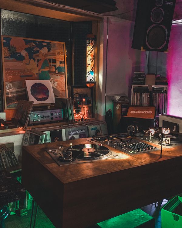 Vinyl music bar